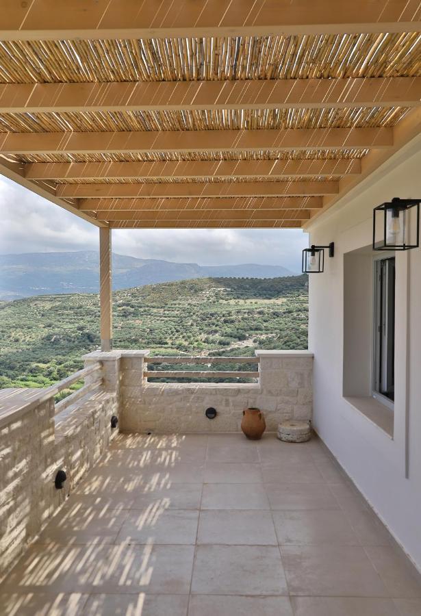 Amvikas Suites-Sitia Buitenkant foto