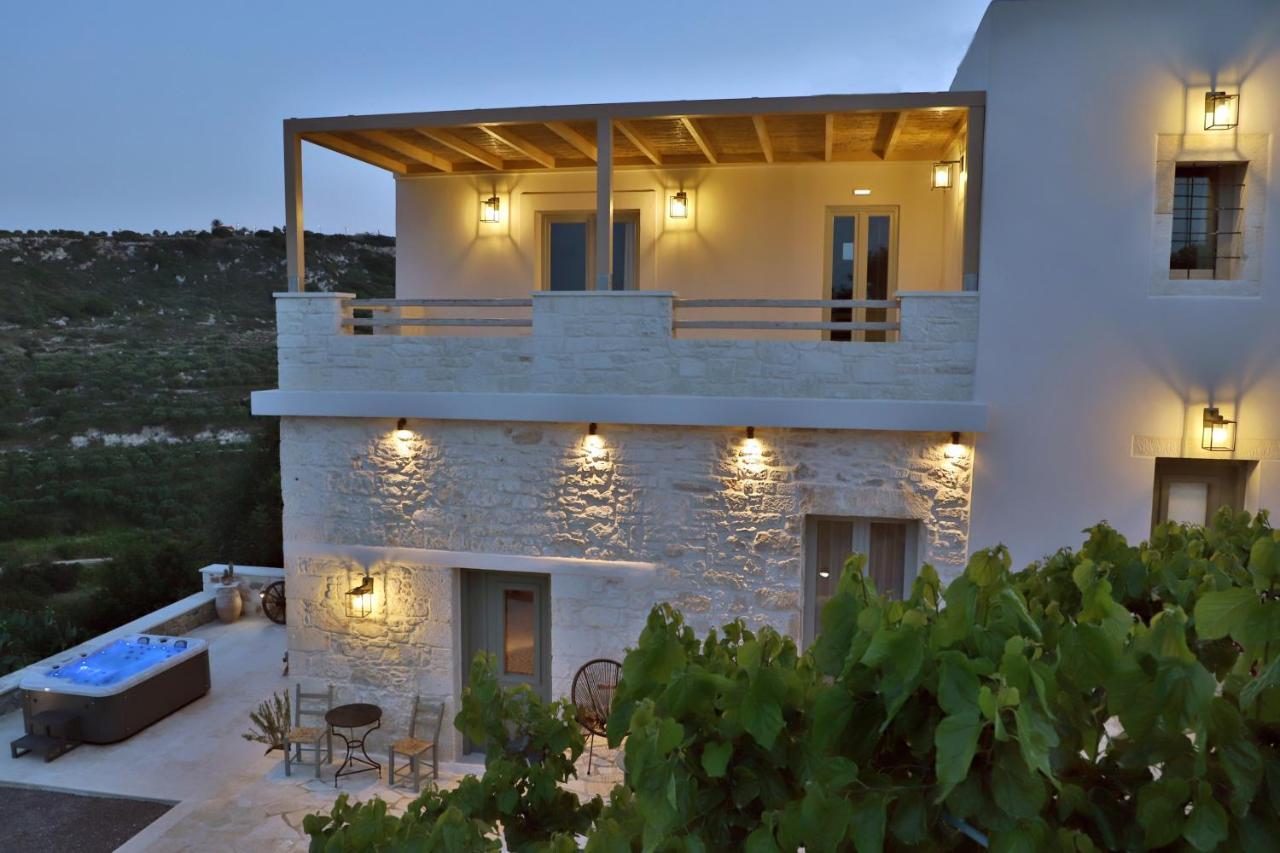 Amvikas Suites-Sitia Buitenkant foto