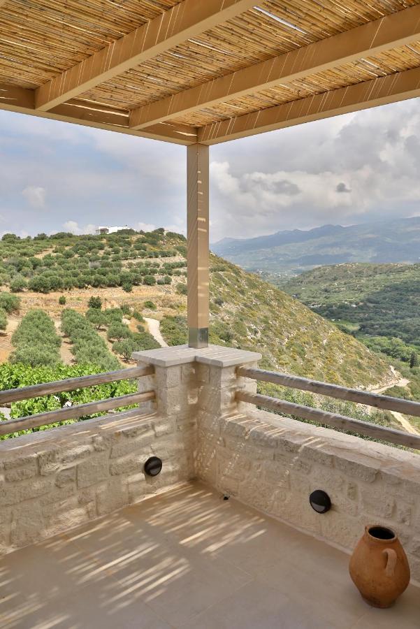 Amvikas Suites-Sitia Buitenkant foto