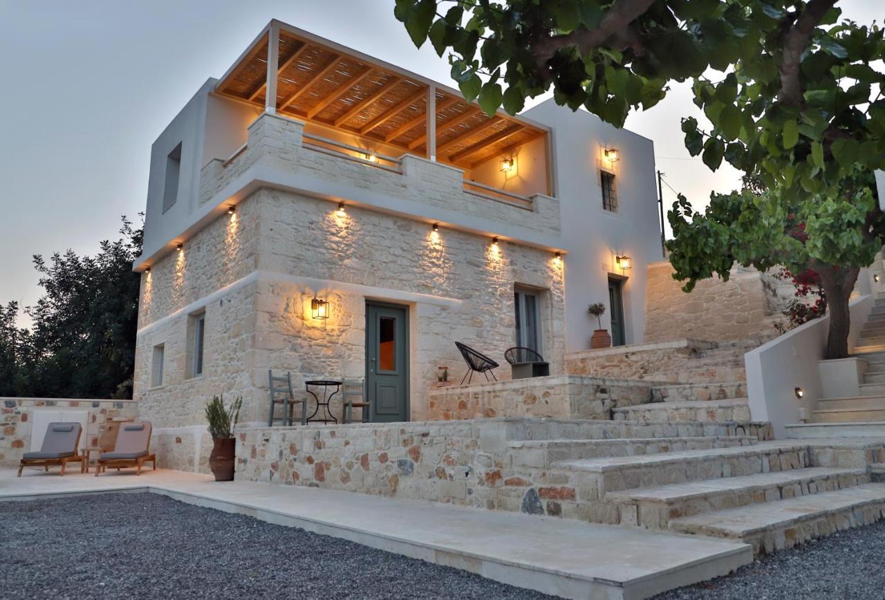 Amvikas Suites-Sitia Buitenkant foto