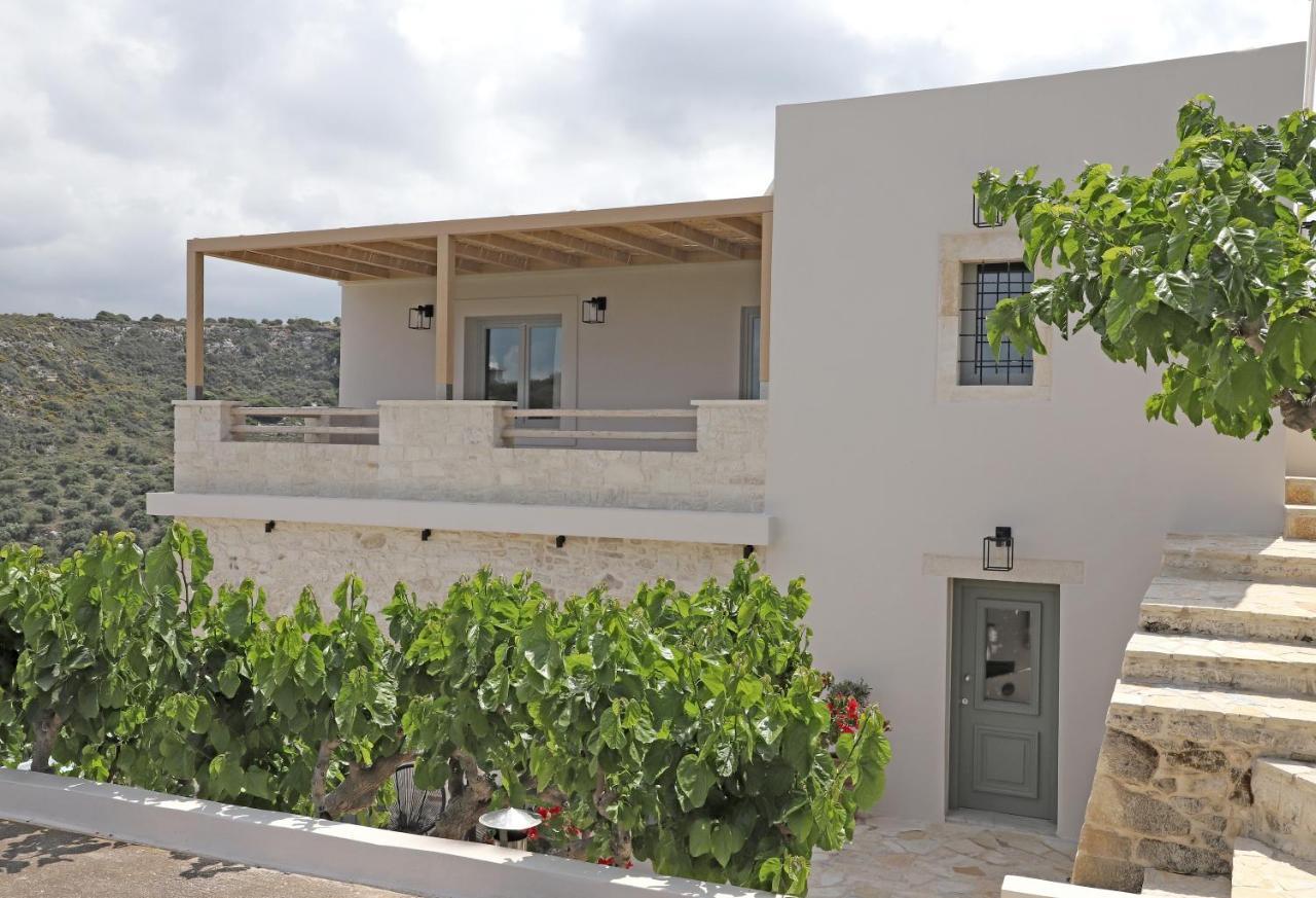 Amvikas Suites-Sitia Buitenkant foto