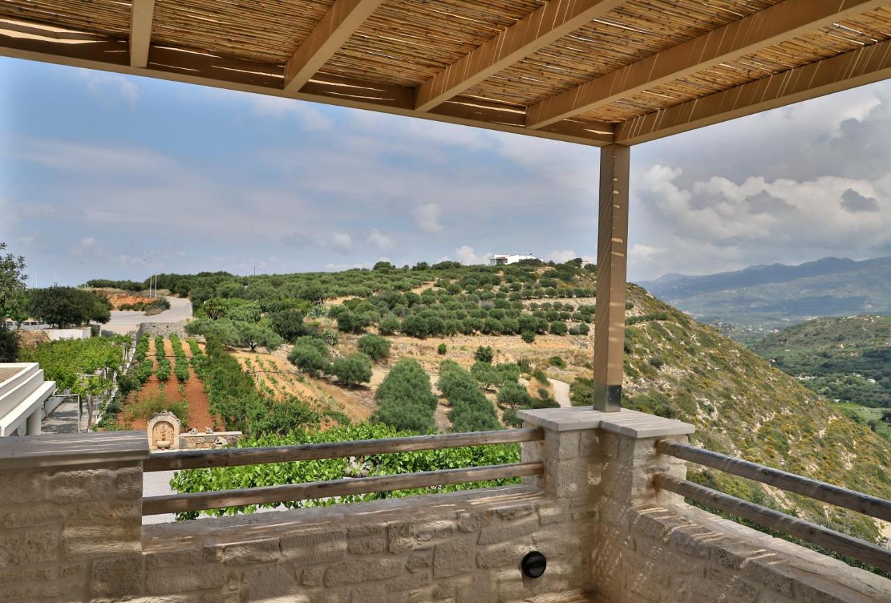 Amvikas Suites-Sitia Buitenkant foto
