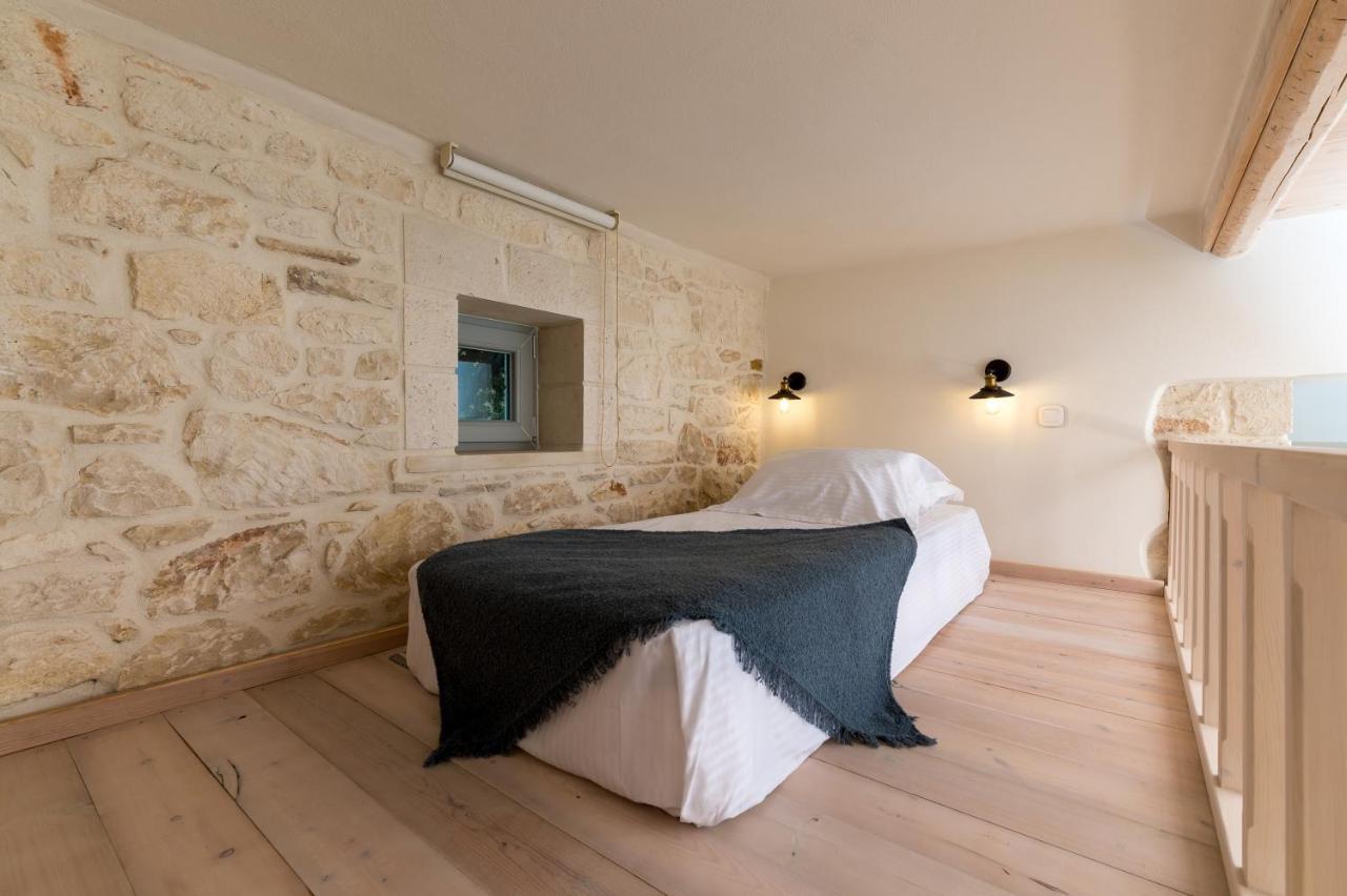 Amvikas Suites-Sitia Buitenkant foto