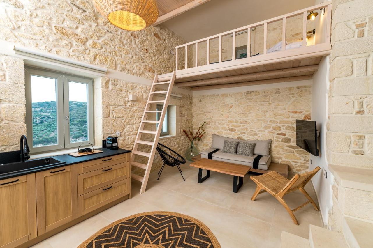 Amvikas Suites-Sitia Buitenkant foto